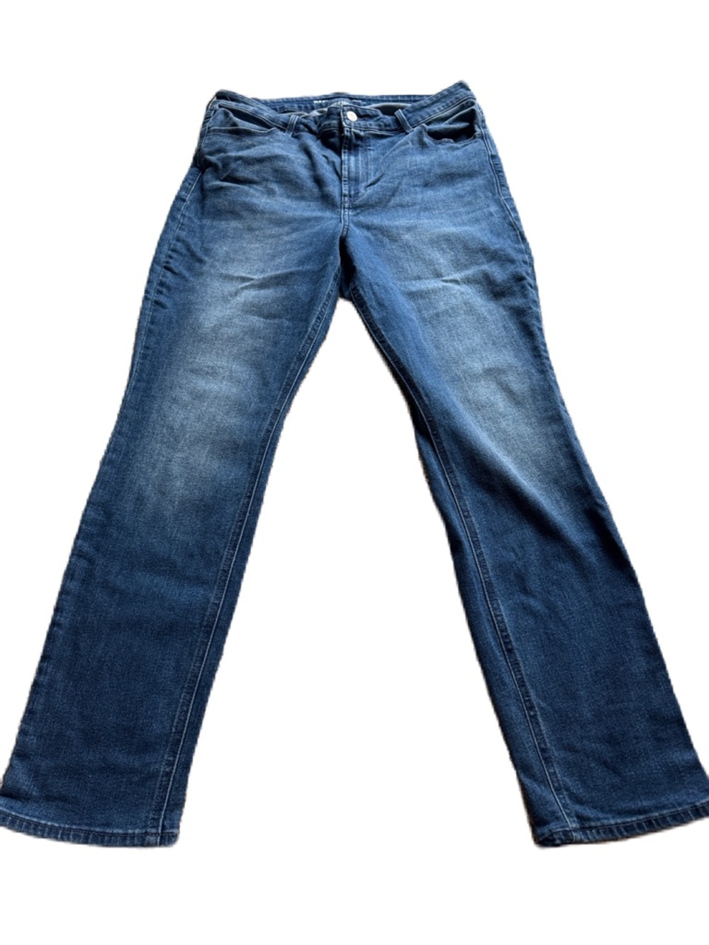Old Navy Women's Straight-Leg Jeans in Medium Blue Wash 14